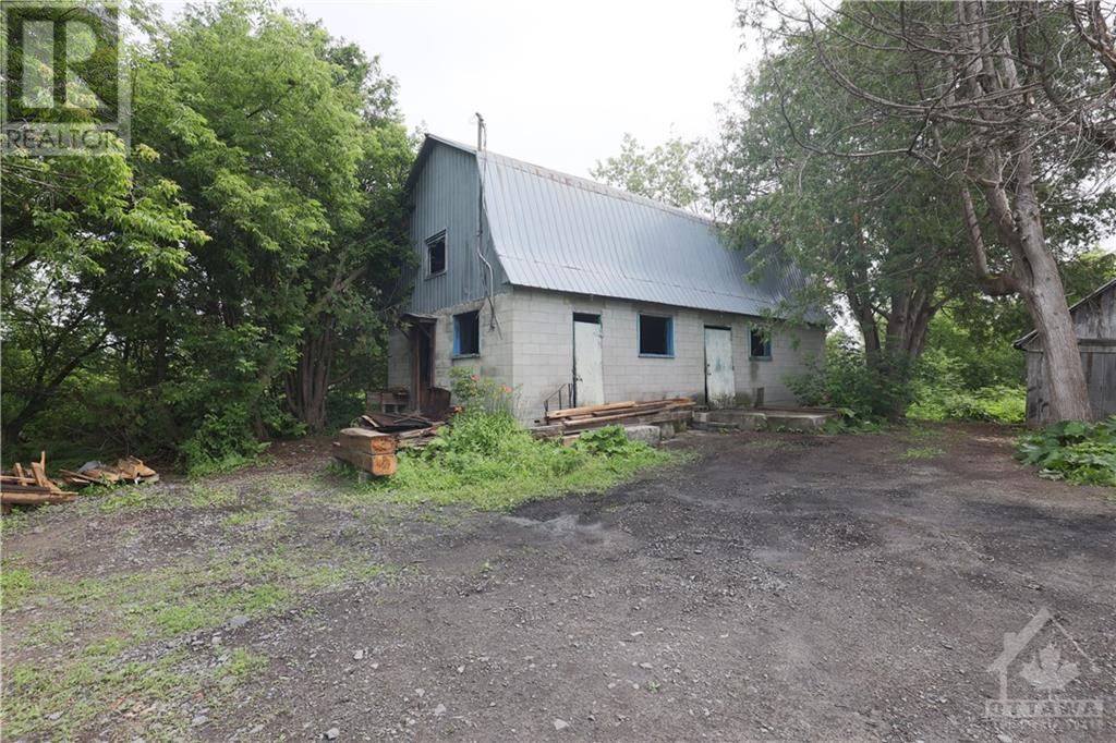 3419 Old Montreal Road, Cumberland, Ontario  K4C 1H8 - Photo 8 - 1361845