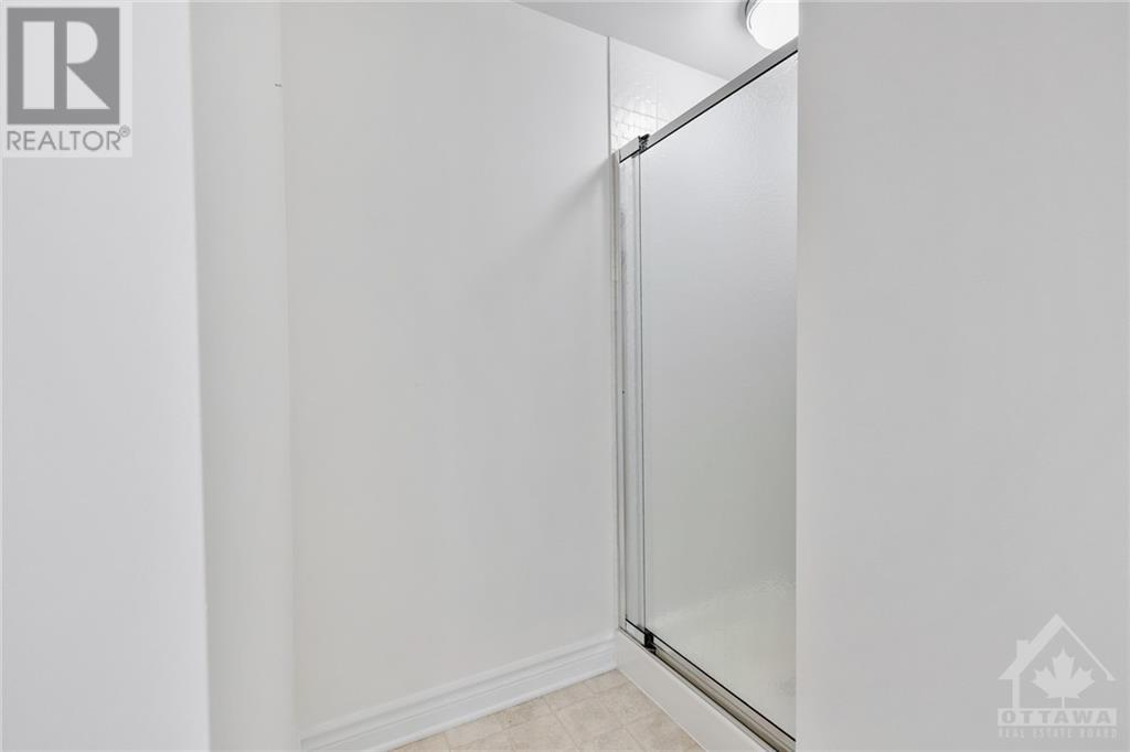 585 Stonefield Private Unit#8, Ottawa, Ontario  K2G 4R4 - Photo 12 - 1361793