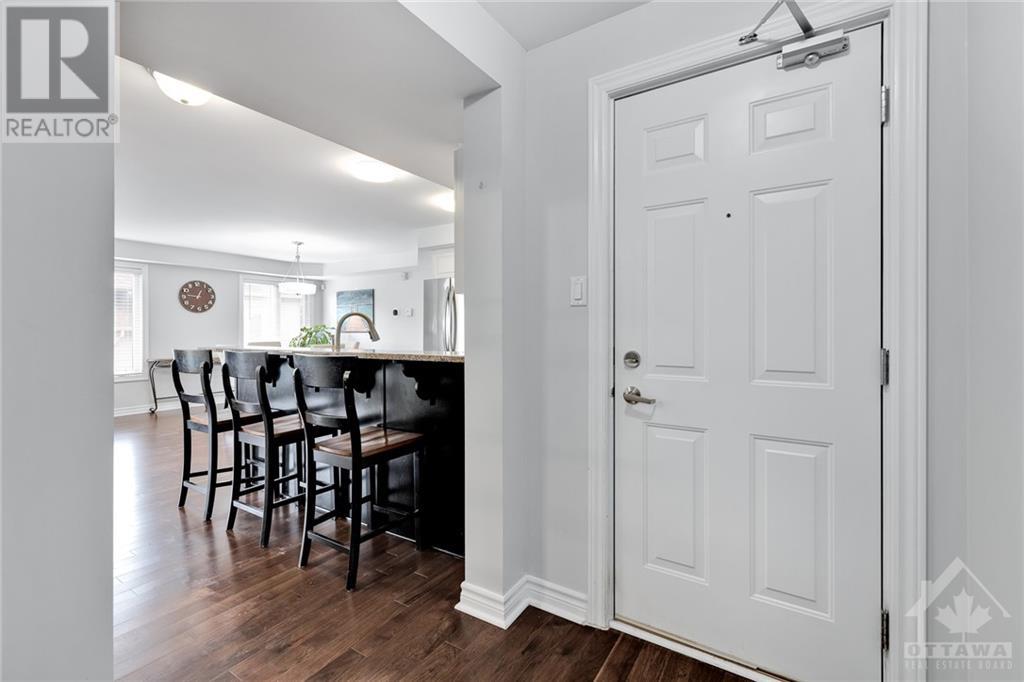 585 Stonefield Private Unit#8, Ottawa, Ontario  K2G 4R4 - Photo 2 - 1361793