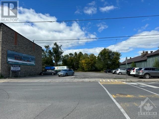 21 Clothier Street E, Kemptville, Ontario  K0G 1J0 - Photo 2 - 1361580