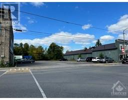 21 CLOTHIER STREET E, kemptville, Ontario