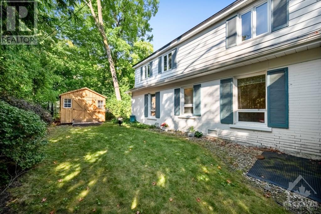 170 Lakeway Drive, Ottawa, Ontario  K1L 5B3 - Photo 3 - 1361350