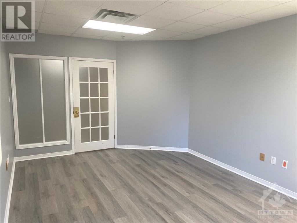 9 Broad Street Unit#303, Brockville, Ontario  K6V 6Z4 - Photo 14 - 1361880