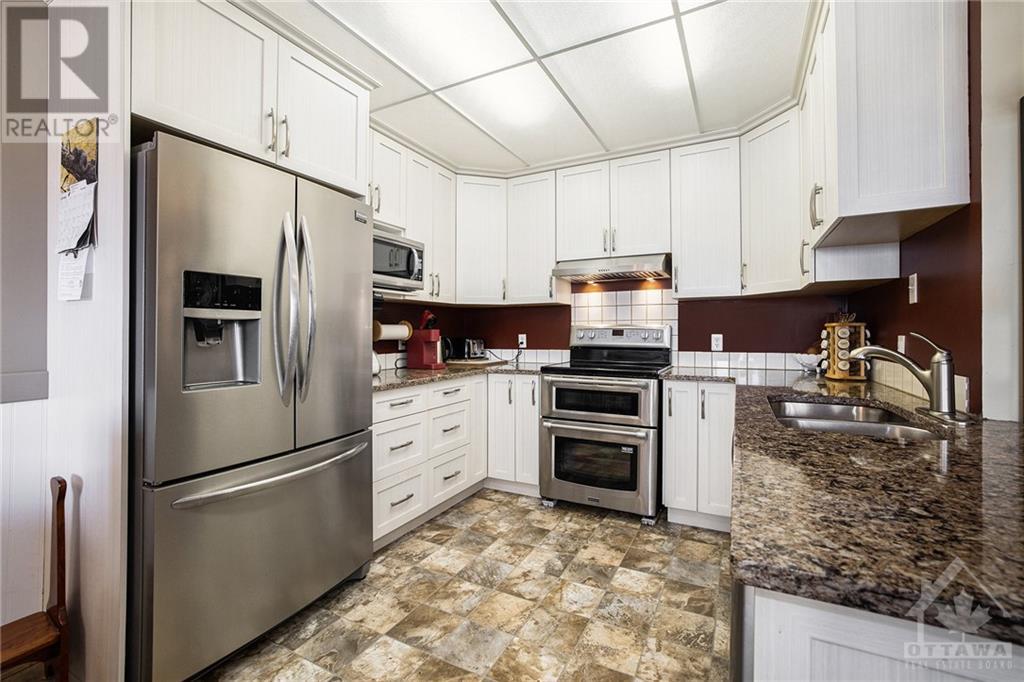 10 Armstrong Drive Unit#406, Smiths Falls, Ontario  K7A 5H8 - Photo 13 - 1361785