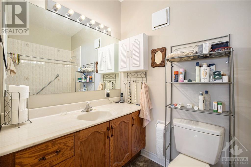 10 Armstrong Drive Unit#406, Smiths Falls, Ontario  K7A 5H8 - Photo 23 - 1361785