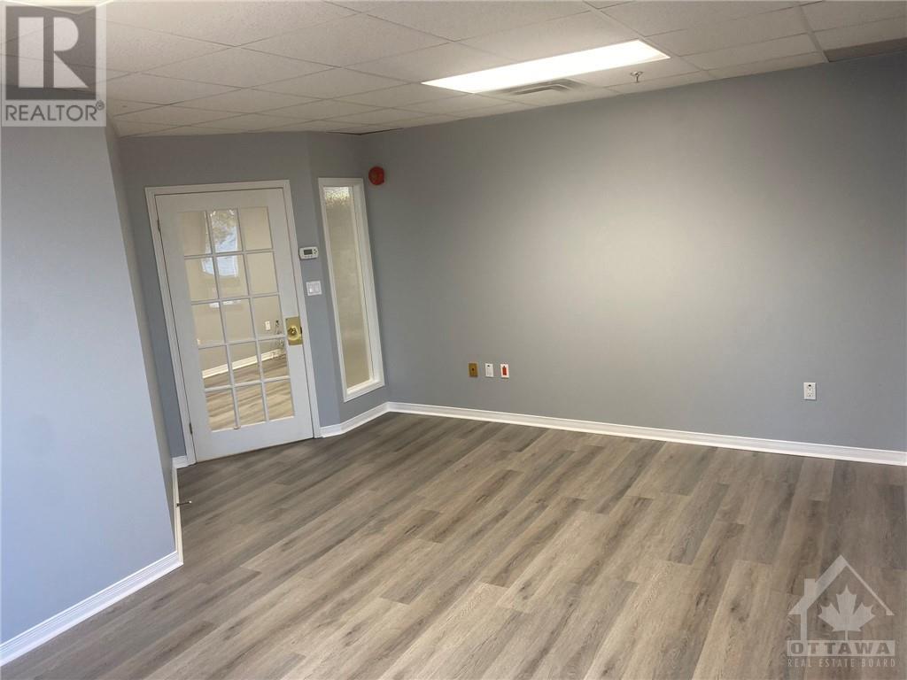 9 Broad Street Unit#303, Brockville, Ontario  K6V 6Z4 - Photo 11 - 1361903