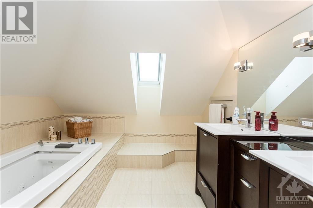 267 Kirchoffer Avenue, Ottawa, Ontario  K2A 1Y1 - Photo 23 - 1361772
