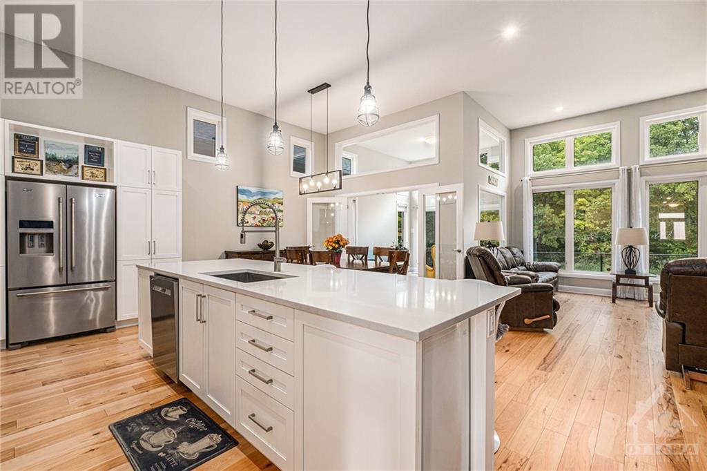 770 Du Rivage Street, Rockland, Ontario  K4K 0K8 - Photo 10 - 1361372
