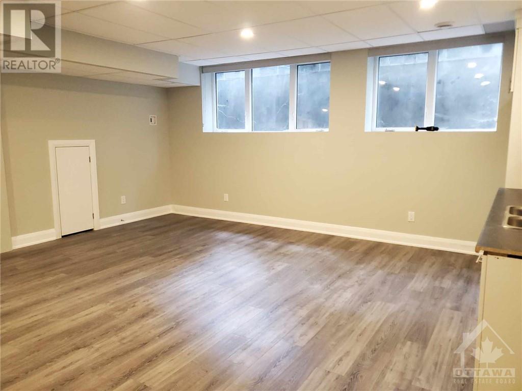 1085 Falaise Road Unit#b, Ottawa, Ontario  K2C 0M8 - Photo 8 - 1361032