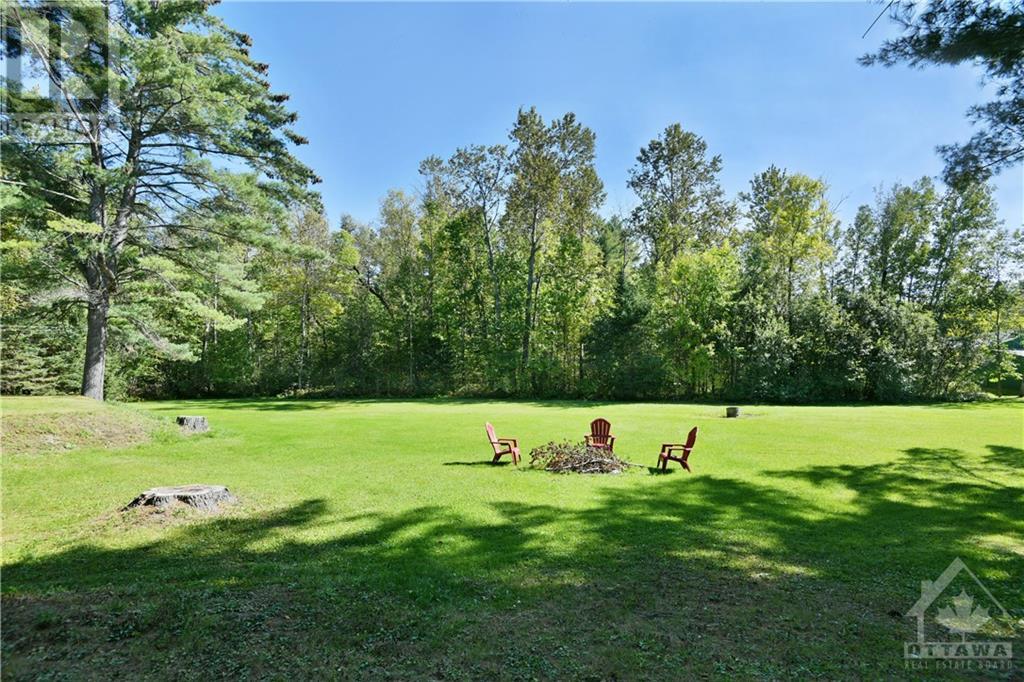 2289 Ross Road, Pembroke, Ontario  K8A 6W4 - Photo 7 - 1361710