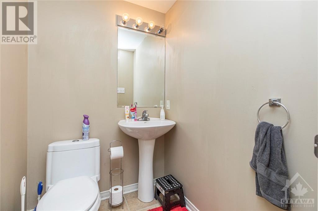 3 Gateshead Avenue, Ottawa, Ontario  K2K 2G3 - Photo 14 - 1360780