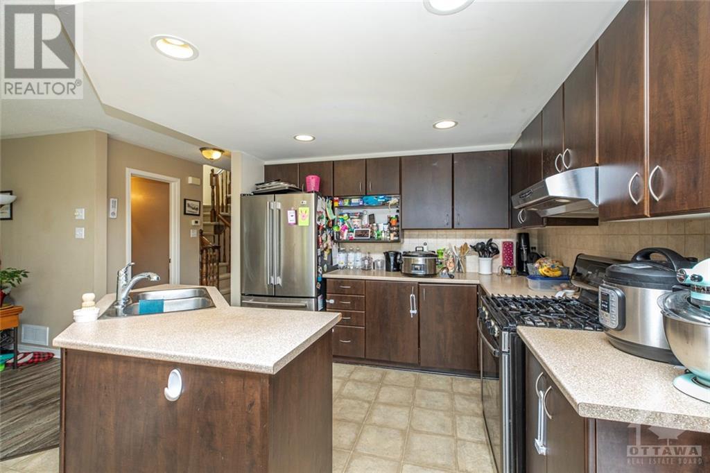3 Gateshead Avenue, Ottawa, Ontario  K2K 2G3 - Photo 8 - 1360780