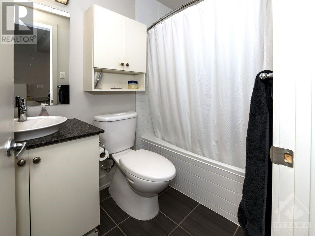100 Champagne Avenue S Unit#1004, Ottawa, Ontario  K1S 4P4 - Photo 21 - 1361861