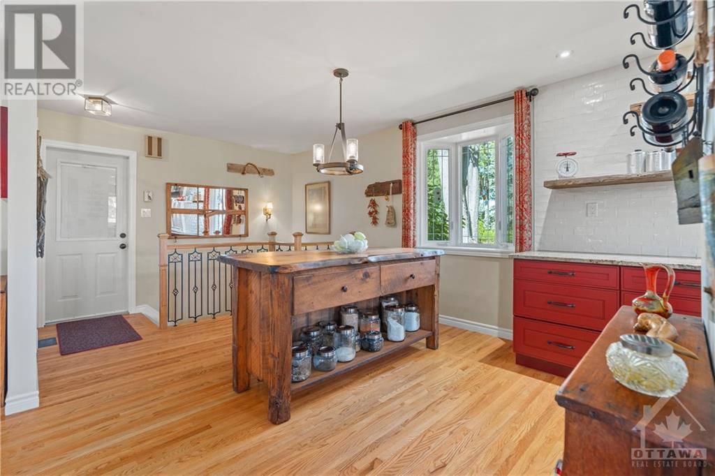 6528 Marina Drive, Manotick, Ontario  K4M 1B3 - Photo 10 - 1361460