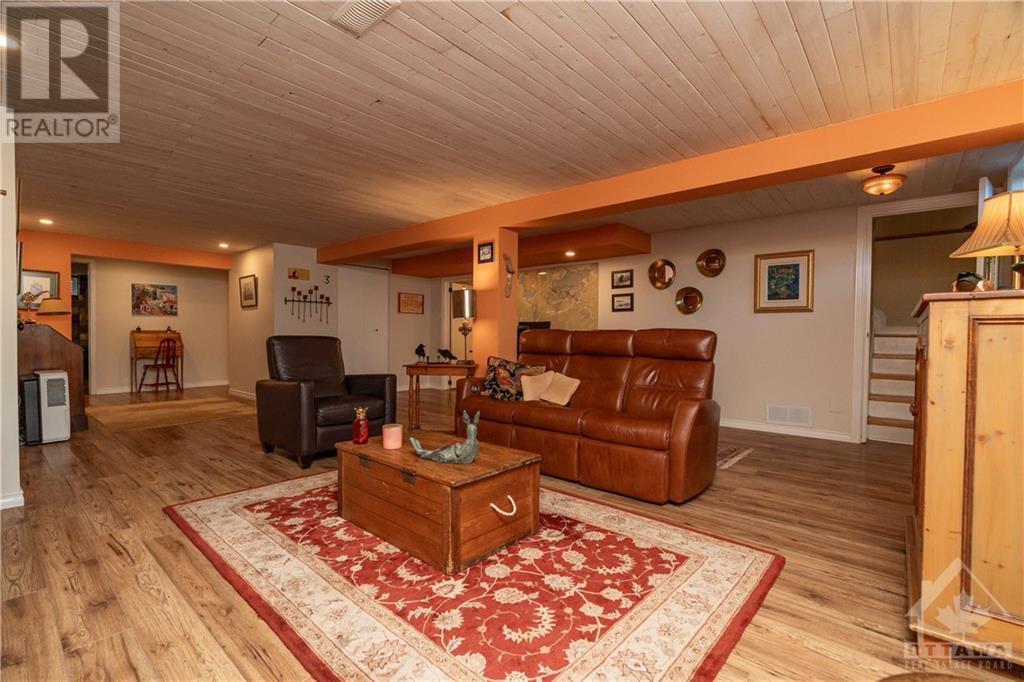 6528 Marina Drive, Manotick, Ontario  K4M 1B3 - Photo 15 - 1361460