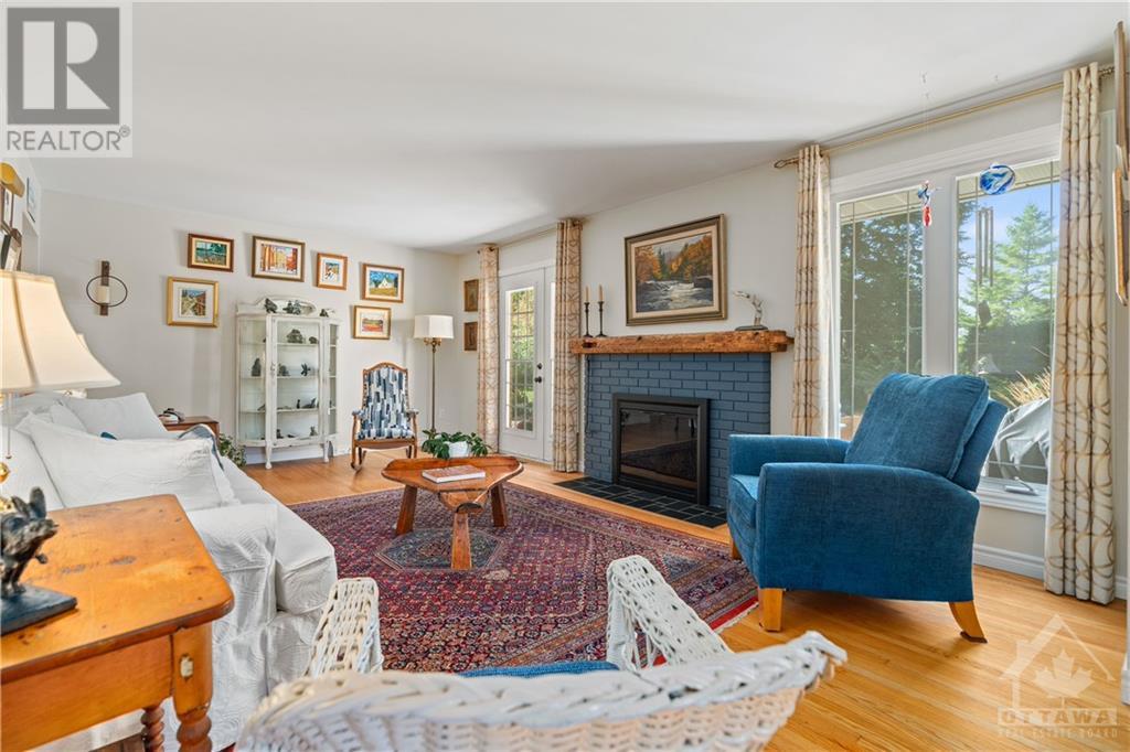 6528 Marina Drive, Manotick, Ontario  K4M 1B3 - Photo 6 - 1361460