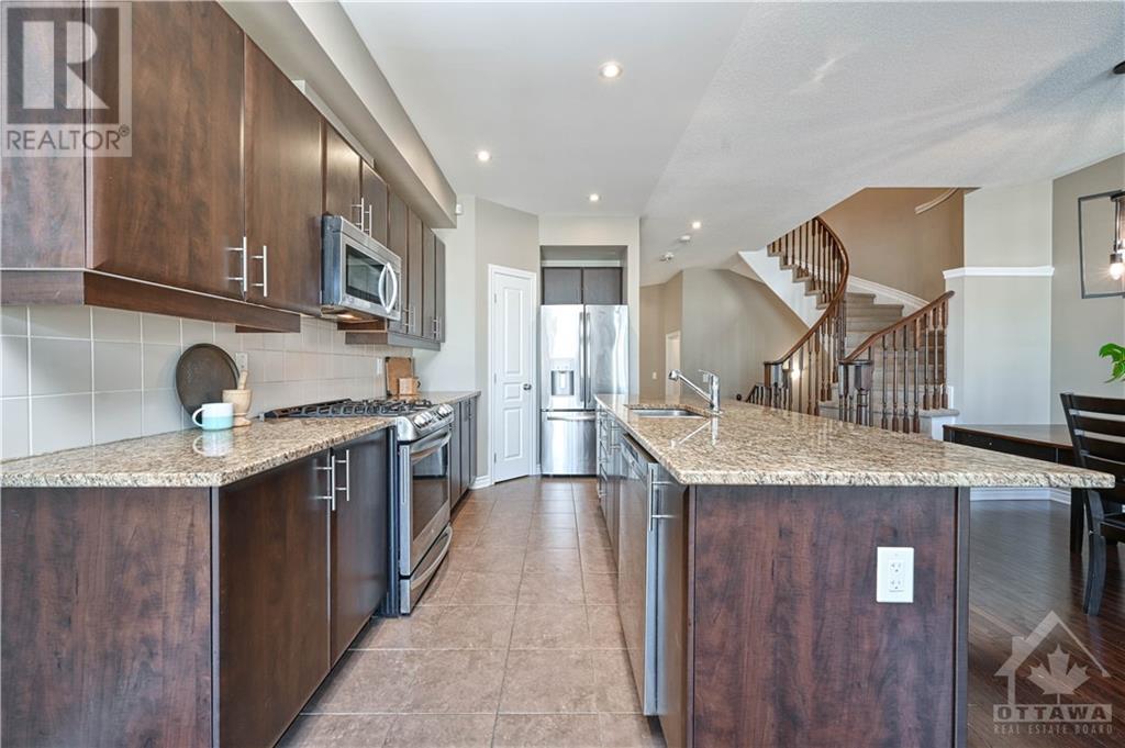 523 Earnscliffe Grove, Ottawa, Ontario  K4M 0E1 - Photo 6 - 1361058