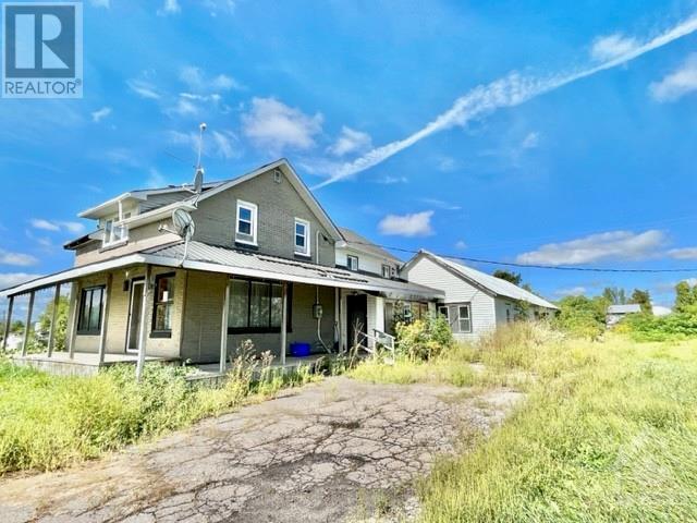 12145 County Rd 5 Road, Williamsburg, Ontario  K0C 2H0 - Photo 2 - 1361024