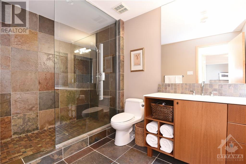 54 Douglas Avenue, Ottawa, Ontario  K1M 1G2 - Photo 12 - 1362053