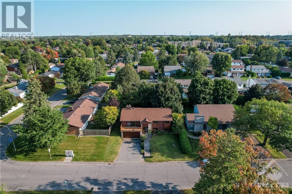 36 Parkglen Drive, Ottawa, Ontario  K2G 3G8 - Photo 2 - 1361153