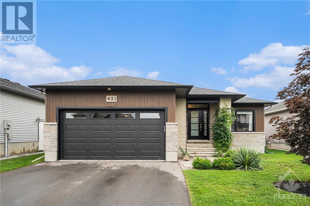 421 CENTRAL PARK BOULEVARD, russell, Ontario