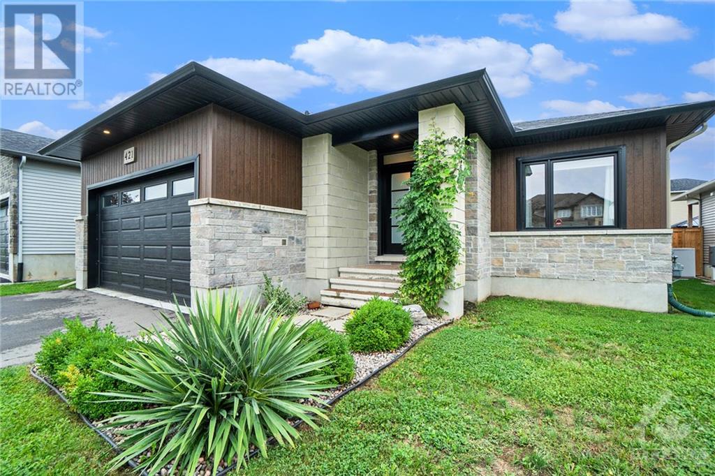 421 Central Park Boulevard, Russell, Ontario  K4R 1B5 - Photo 2 - 1362122