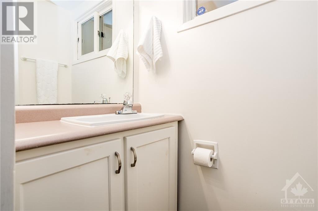 15 Neely Street, Dunrobin, Ontario  K0A 1T0 - Photo 19 - 1361603