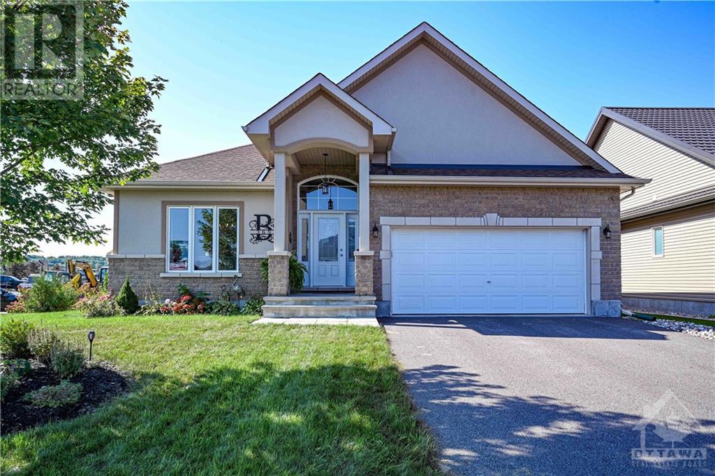 369 ZIRCON STREET, rockland, Ontario