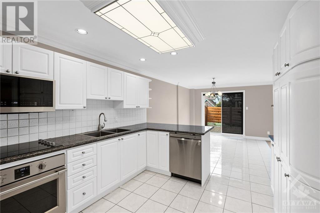 1093a Normandy Crescent, Ottawa, Ontario  K2C 0L9 - Photo 12 - 1351472