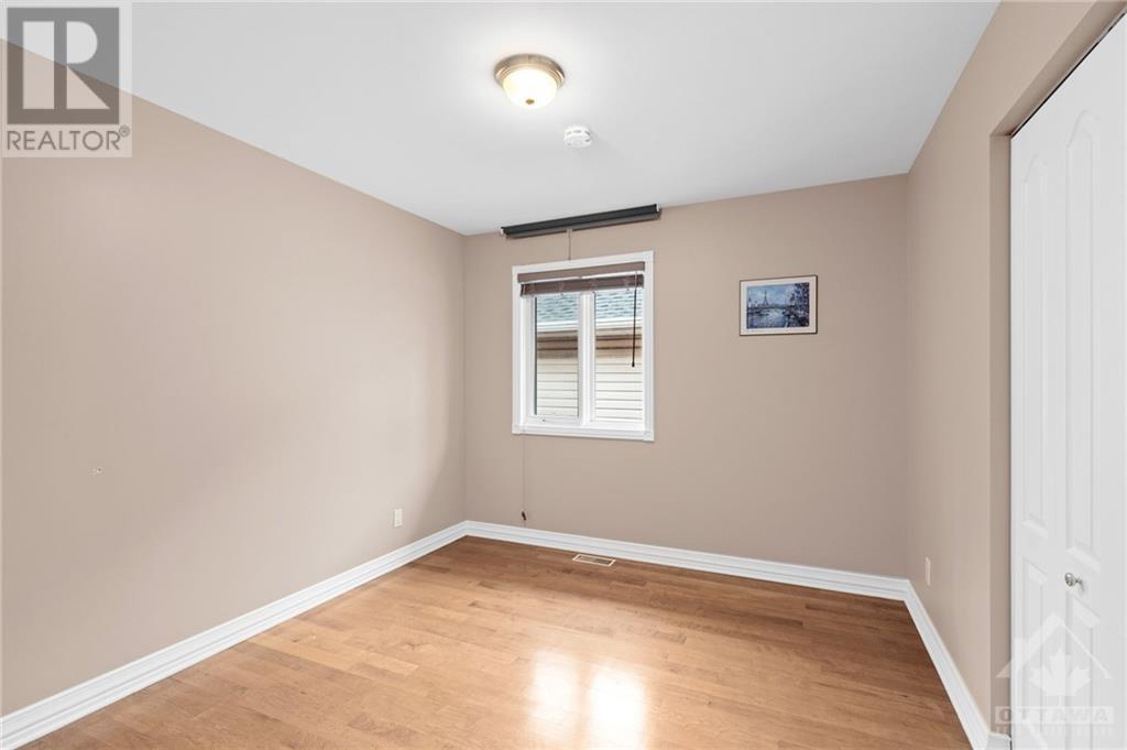 1093a Normandy Crescent, Ottawa, Ontario  K2C 0L9 - Photo 18 - 1351472