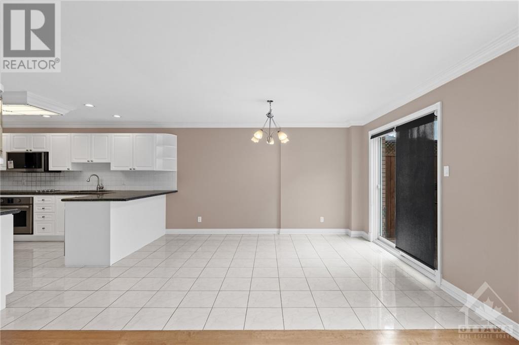 1093a Normandy Crescent, Ottawa, Ontario  K2C 0L9 - Photo 9 - 1351472