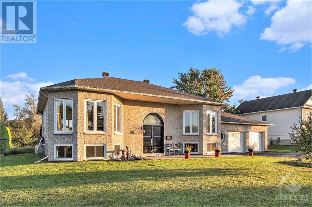 1570 SCOTTANNE STREET, greely, Ontario