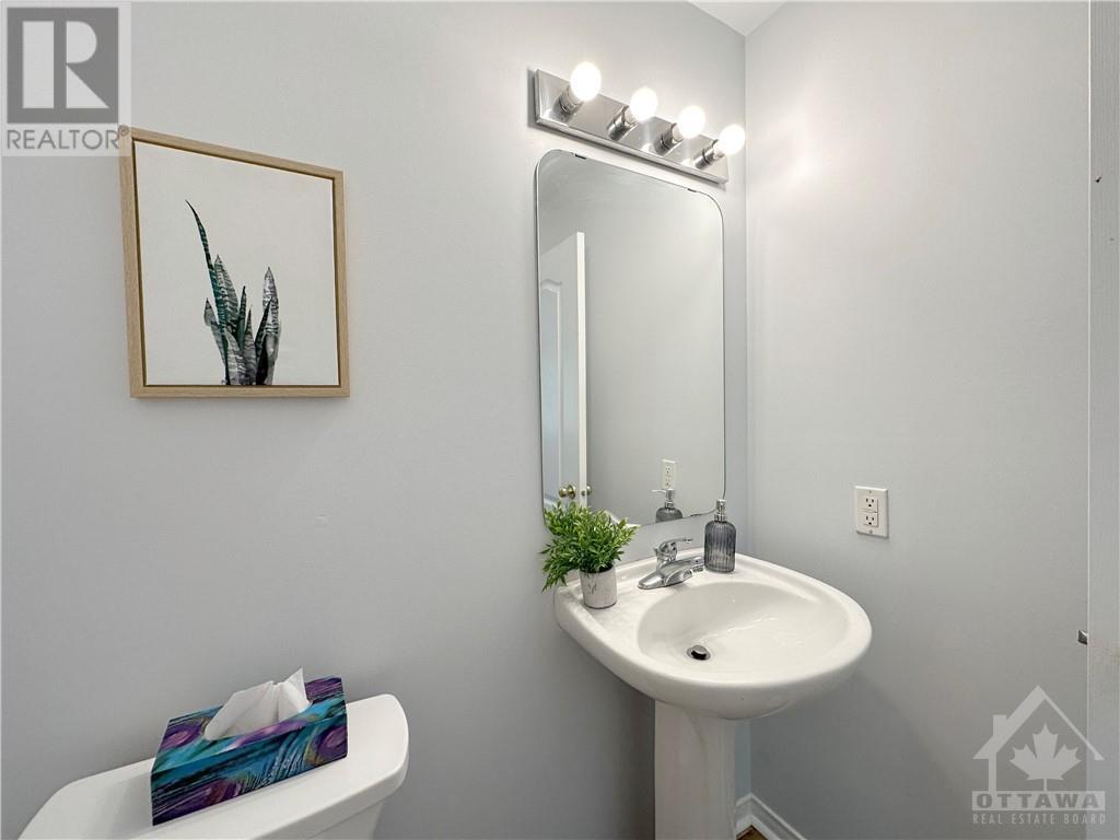 381 Cresthaven Drive, Ottawa, Ontario  K2G 6Z4 - Photo 17 - 1362176