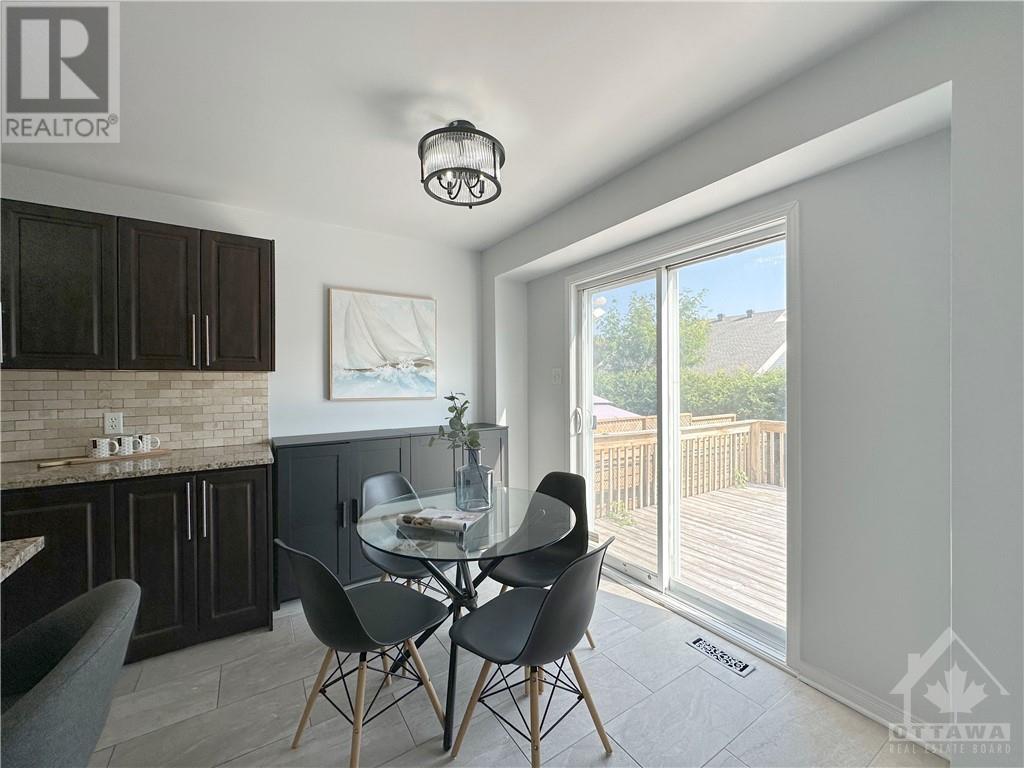 381 Cresthaven Drive, Ottawa, Ontario  K2G 6Z4 - Photo 6 - 1362176