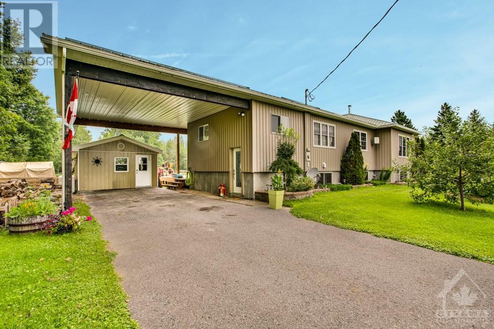3745 Pattee Road, Hawkesbury, Ontario  K6A 0G5 - Photo 2 - 1362151