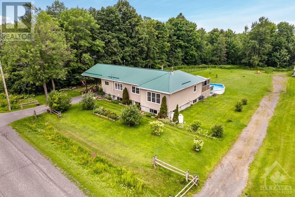 3745 Pattee Road, Hawkesbury, Ontario  K6A 0G5 - Photo 3 - 1362151