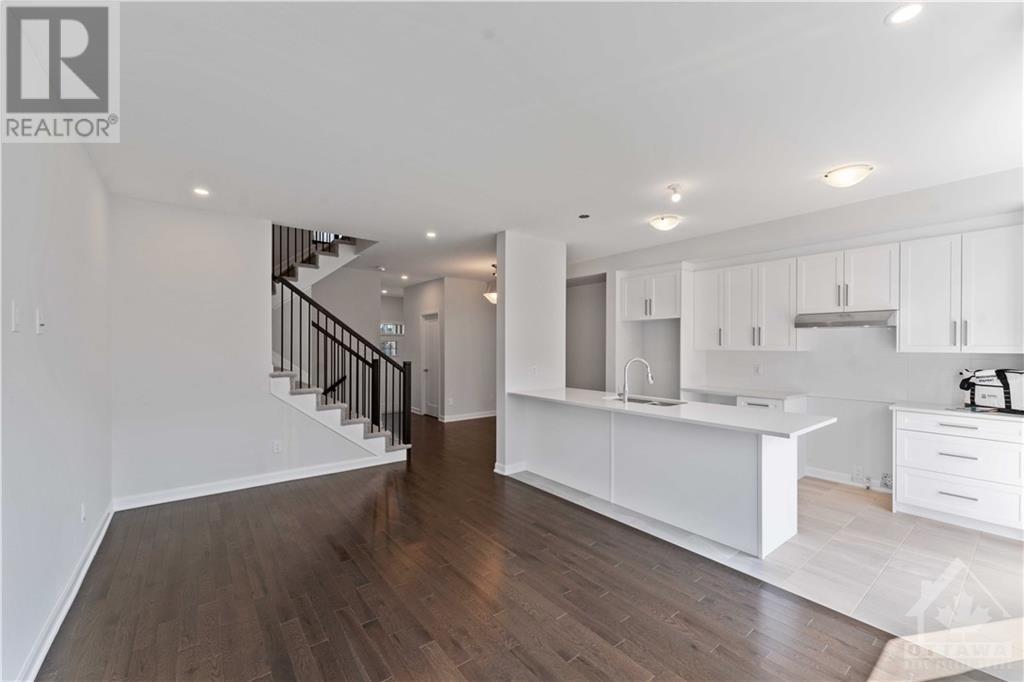 244 Tullaghan Heights, Ottawa, Ontario  K2J 7C1 - Photo 7 - 1361857