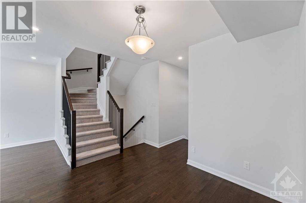 244 Tullaghan Heights, Ottawa, Ontario  K2J 7C1 - Photo 8 - 1361857