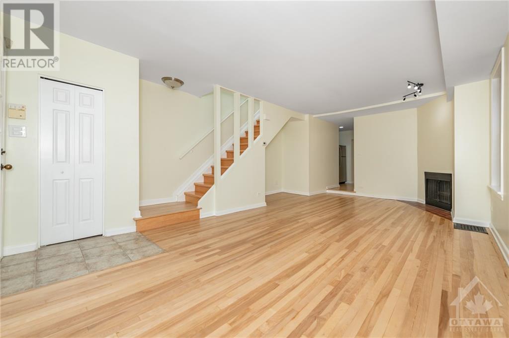 48 Second Avenue, Ottawa, Ontario  K1S 2H3 - Photo 3 - 1346750