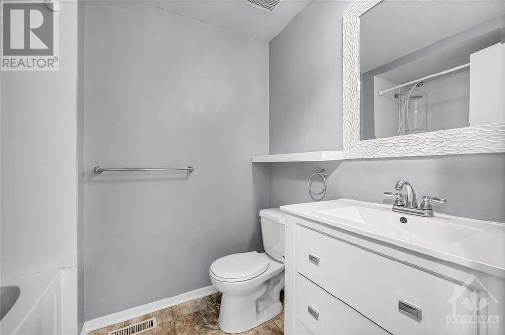 42 Bujold Court, Ottawa, Ontario  K2L 3N5 - Photo 13 - 1362205