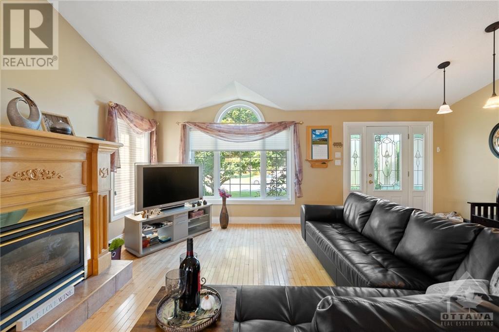 823 Laval Street, Casselman, Ontario  K0A 1M0 - Photo 3 - 1362228