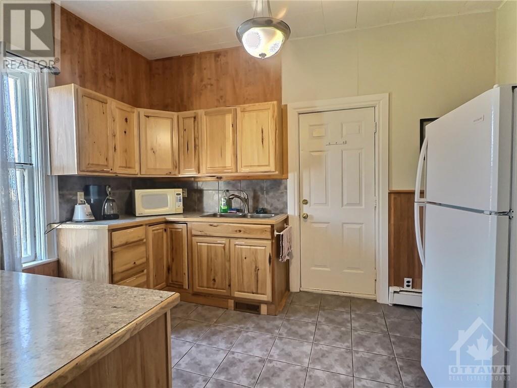 2083 Dundas Street, Cardinal, Ontario  K0E 1E0 - Photo 17 - 1362181