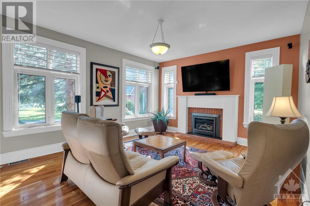 18 Marchbrook Circle, Ottawa, Ontario  K2W 1A1 - Photo 14 - 1362209