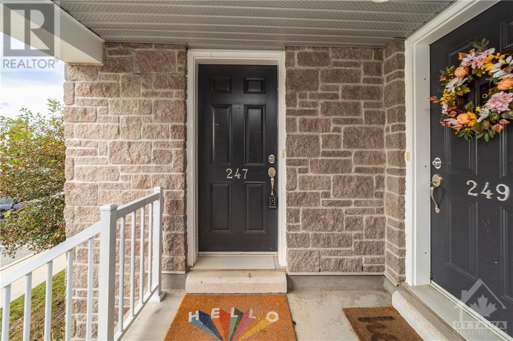 247 Fir Lane, Kemptville, Ontario  K0G 1J0 - Photo 2 - 1362262