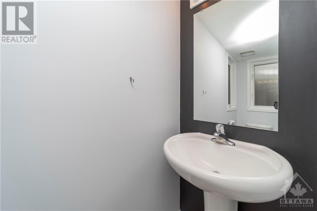 247 Fir Lane, Kemptville, Ontario  K0G 1J0 - Photo 4 - 1362262