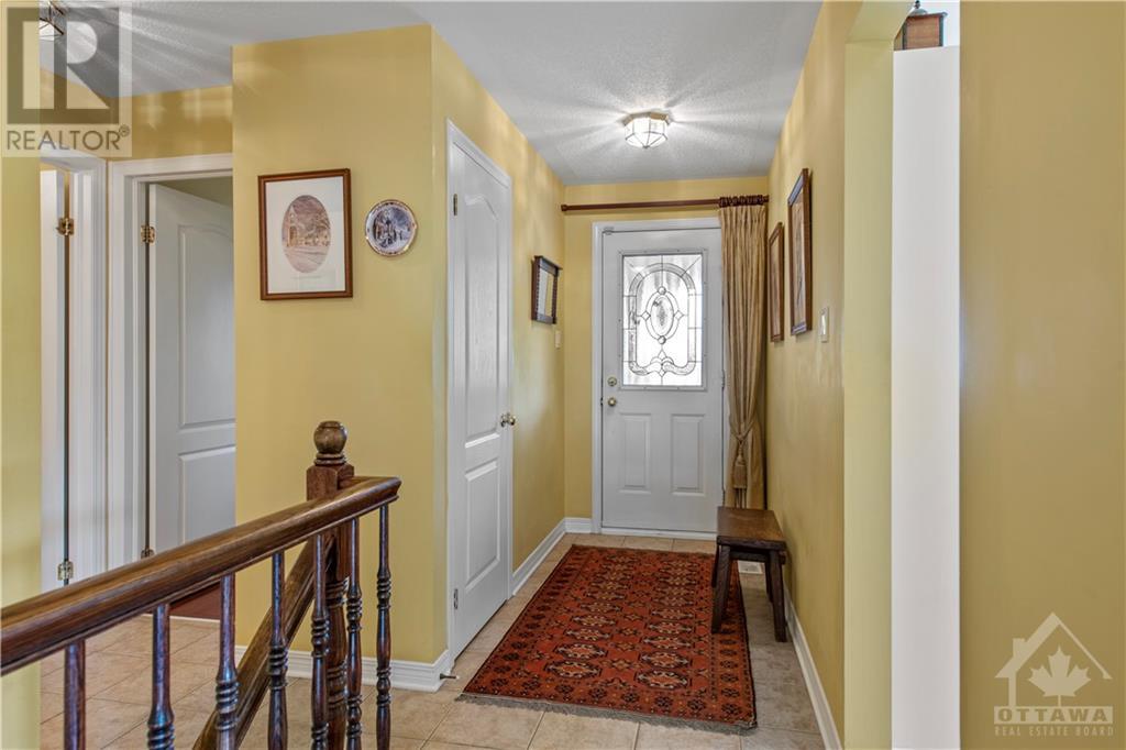 51 Waterthrush Crescent, Ottawa, Ontario  K2M 2T8 - Photo 11 - 1362150