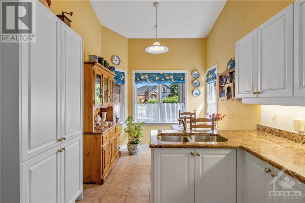 51 Waterthrush Crescent, Ottawa, Ontario  K2M 2T8 - Photo 14 - 1362150