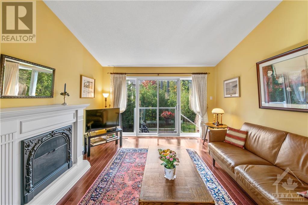 51 Waterthrush Crescent, Ottawa, Ontario  K2M 2T8 - Photo 7 - 1362150