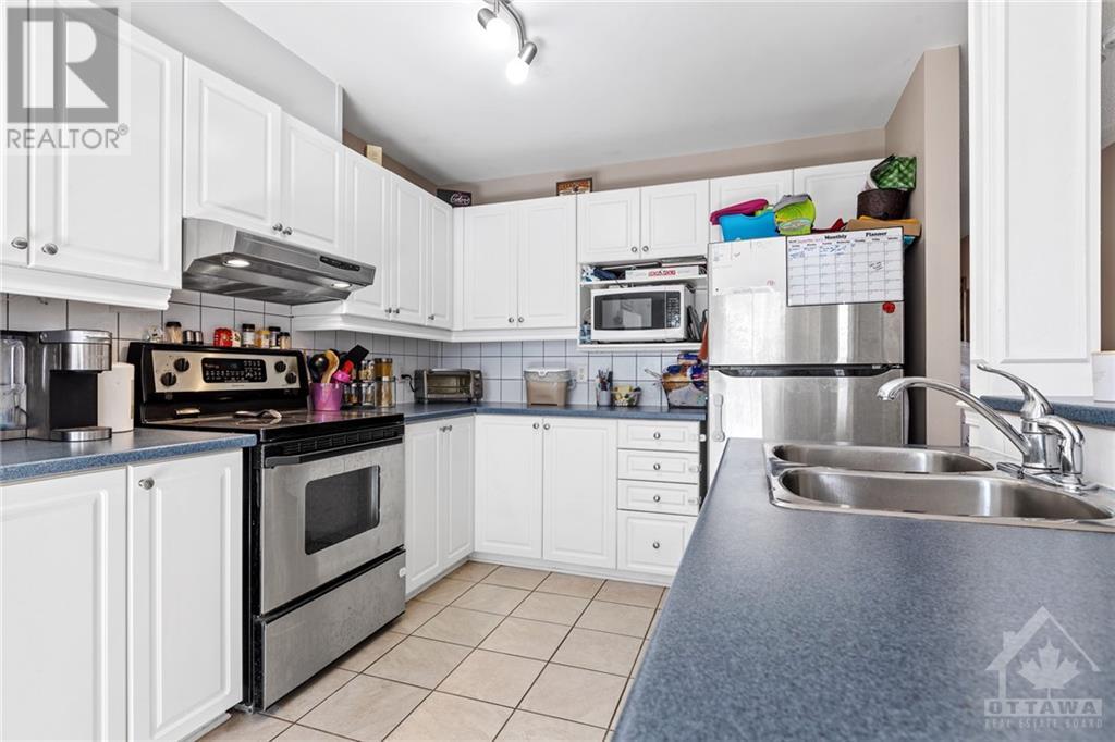 94 Hathaway Drive, Ottawa, Ontario  K2G 6S6 - Photo 6 - 1362193