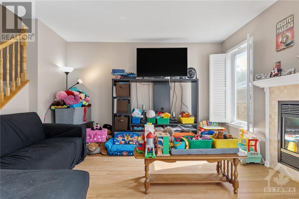 94 Hathaway Drive, Ottawa, Ontario  K2G 6S6 - Photo 7 - 1362193